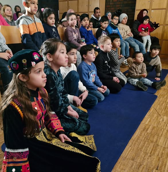 Kindertheater im Sprachcafé Basilikaforum